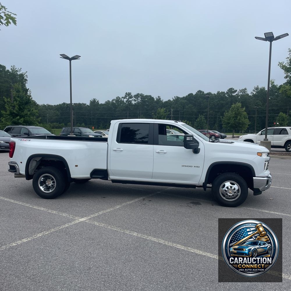 2025 Chevrolet Silverado 3500HD LT