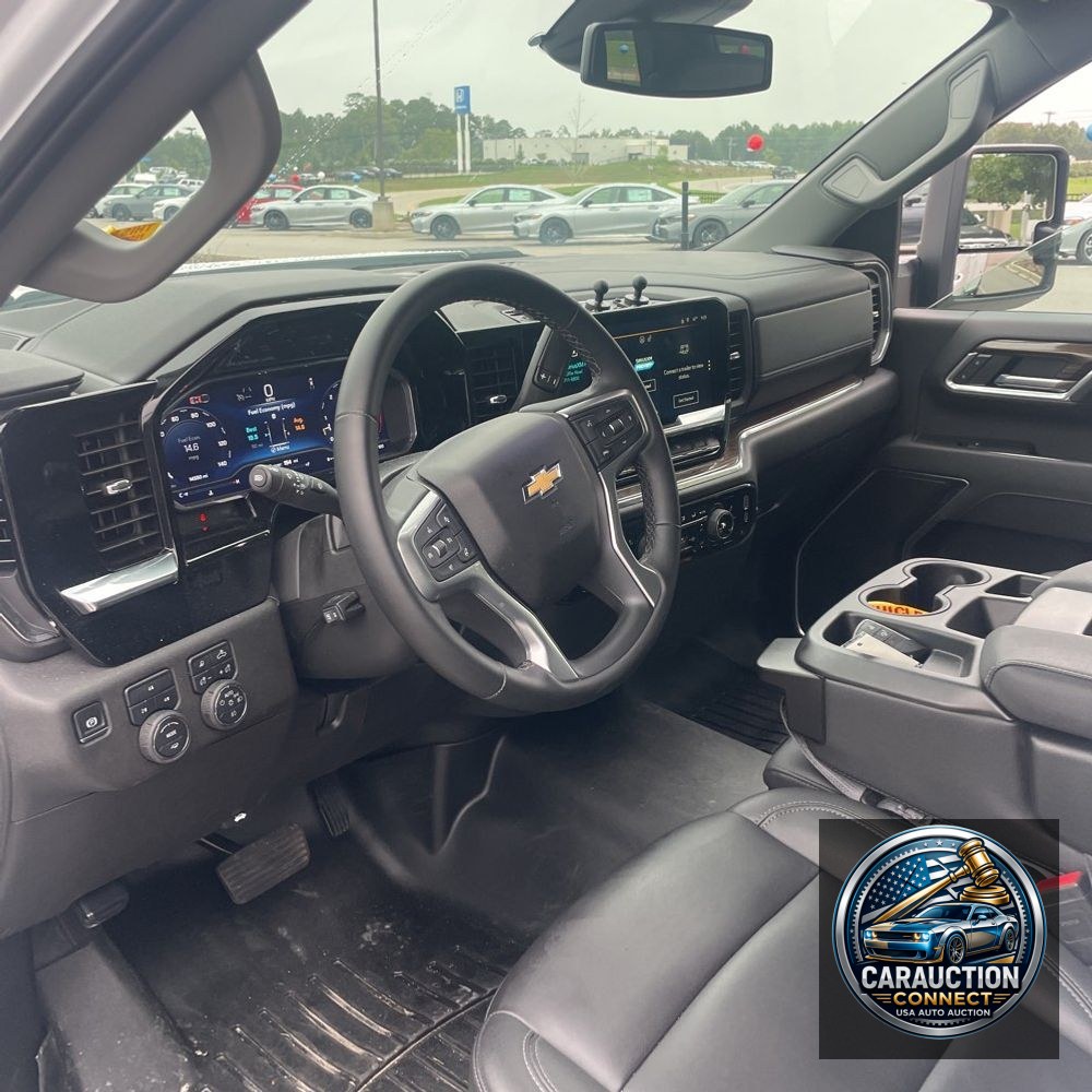 2025 Chevrolet Silverado 3500HD LT