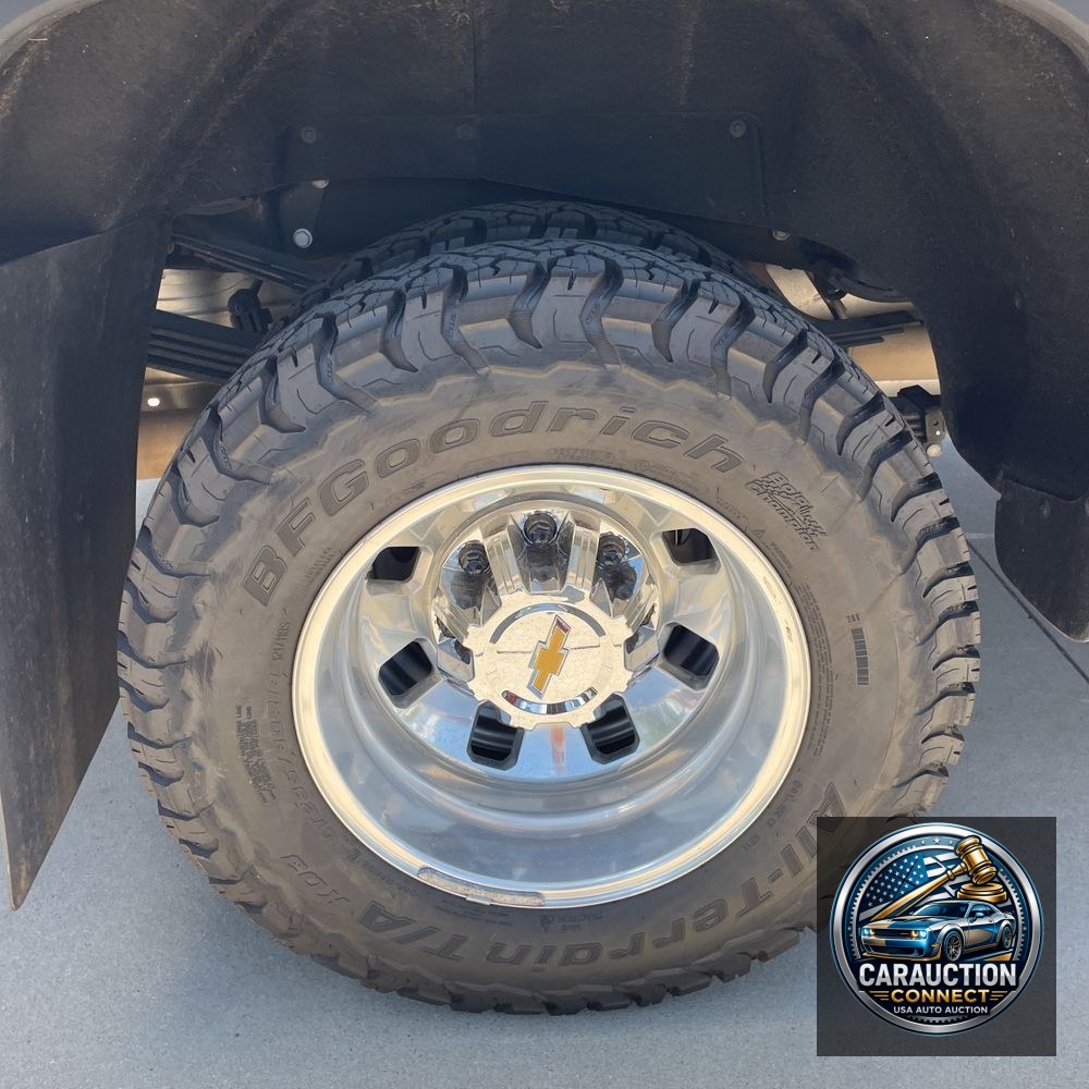 2025 Chevrolet Silverado 3500HD High Country