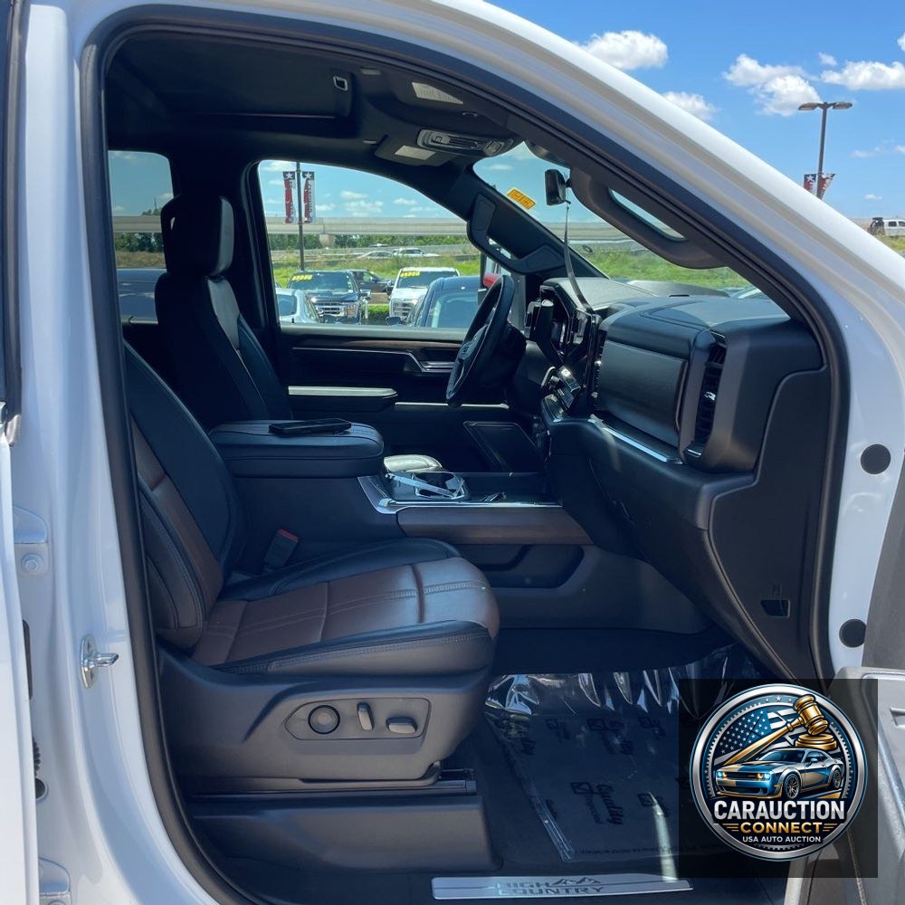 2025 Chevrolet Silverado 3500HD High Country