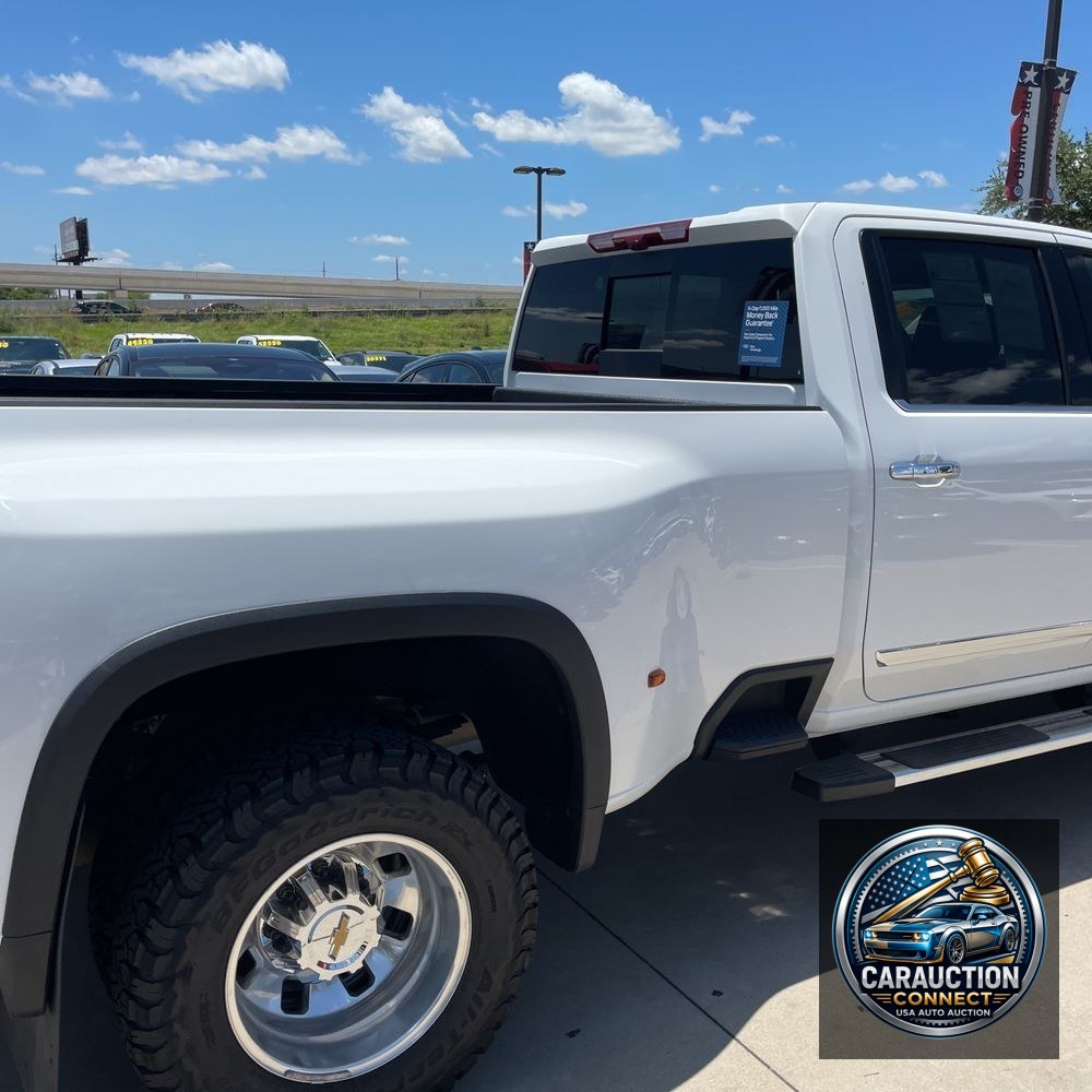 2025 Chevrolet Silverado 3500HD High Country