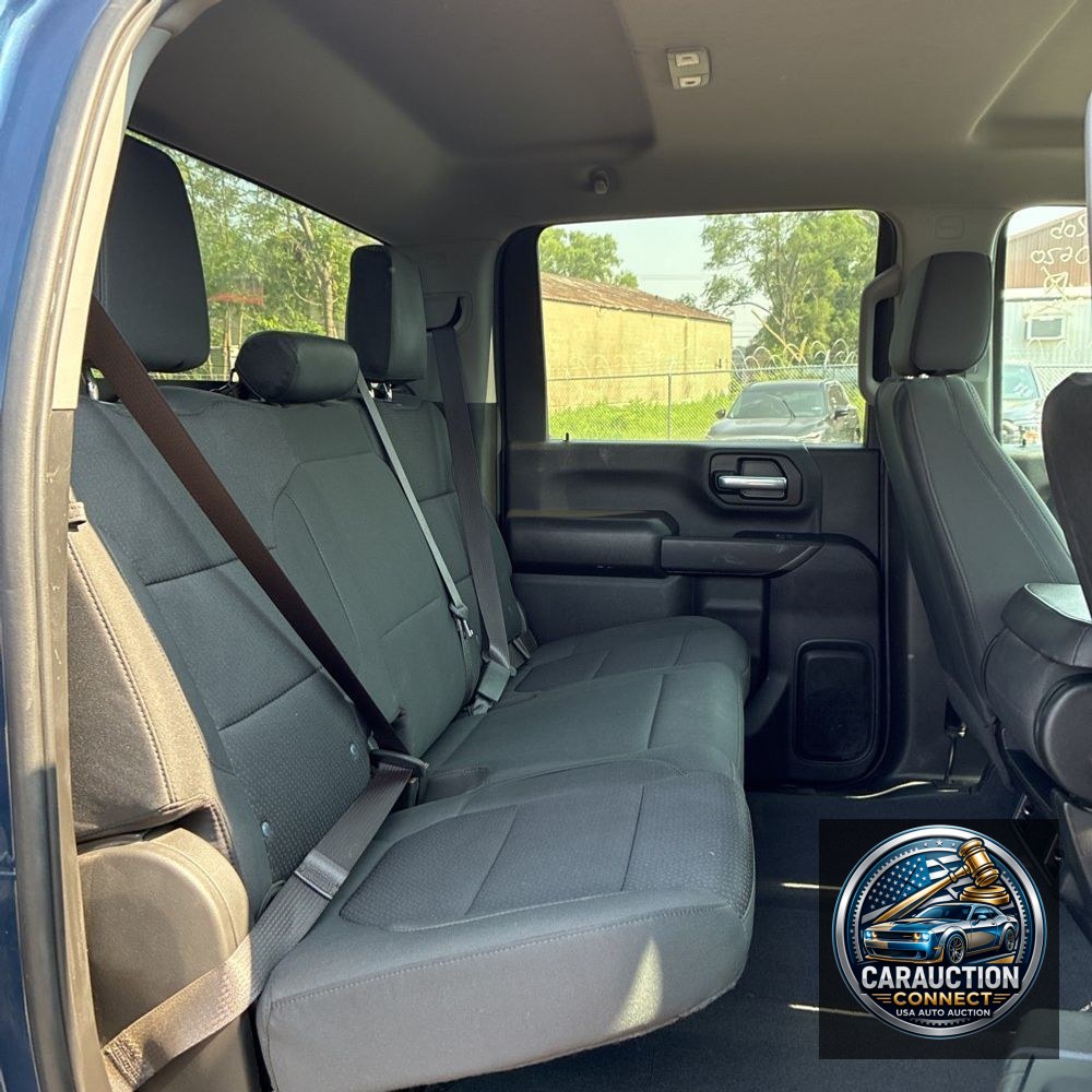 2023 Chevrolet Silverado 2500 Custom