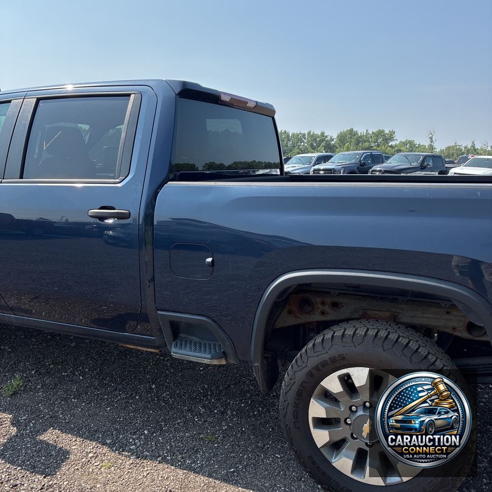 2023 Chevrolet Silverado 2500 Custom