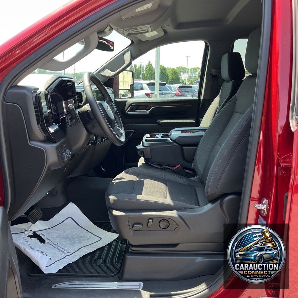 2024 Chevrolet Silverado 2500HD LT