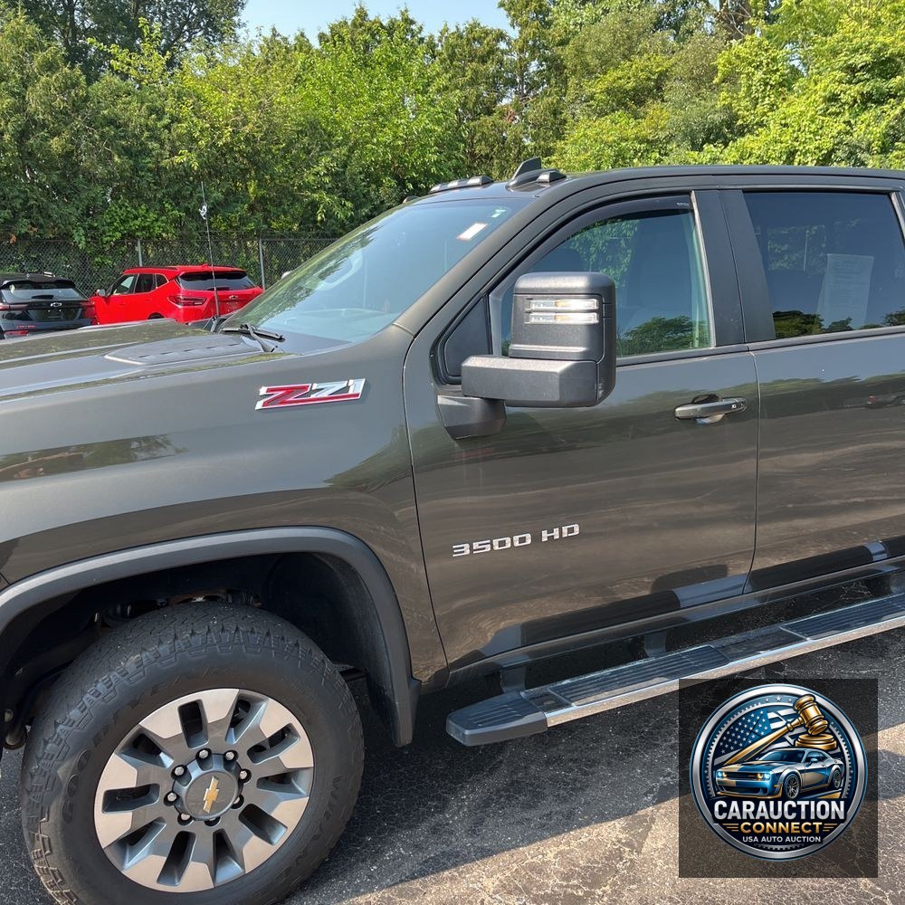 2023 Chevrolet Silverado 3500HD LT