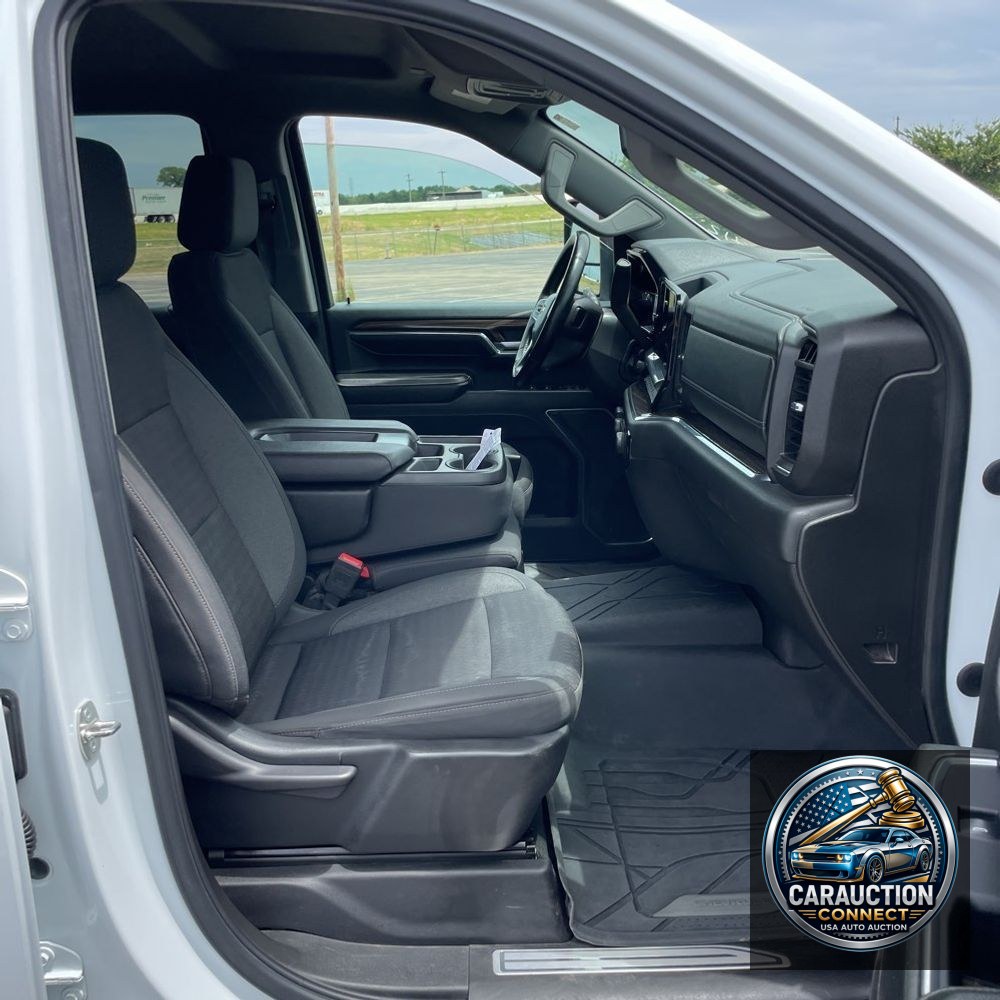 2024 Chevrolet Silverado 3500HD LT
