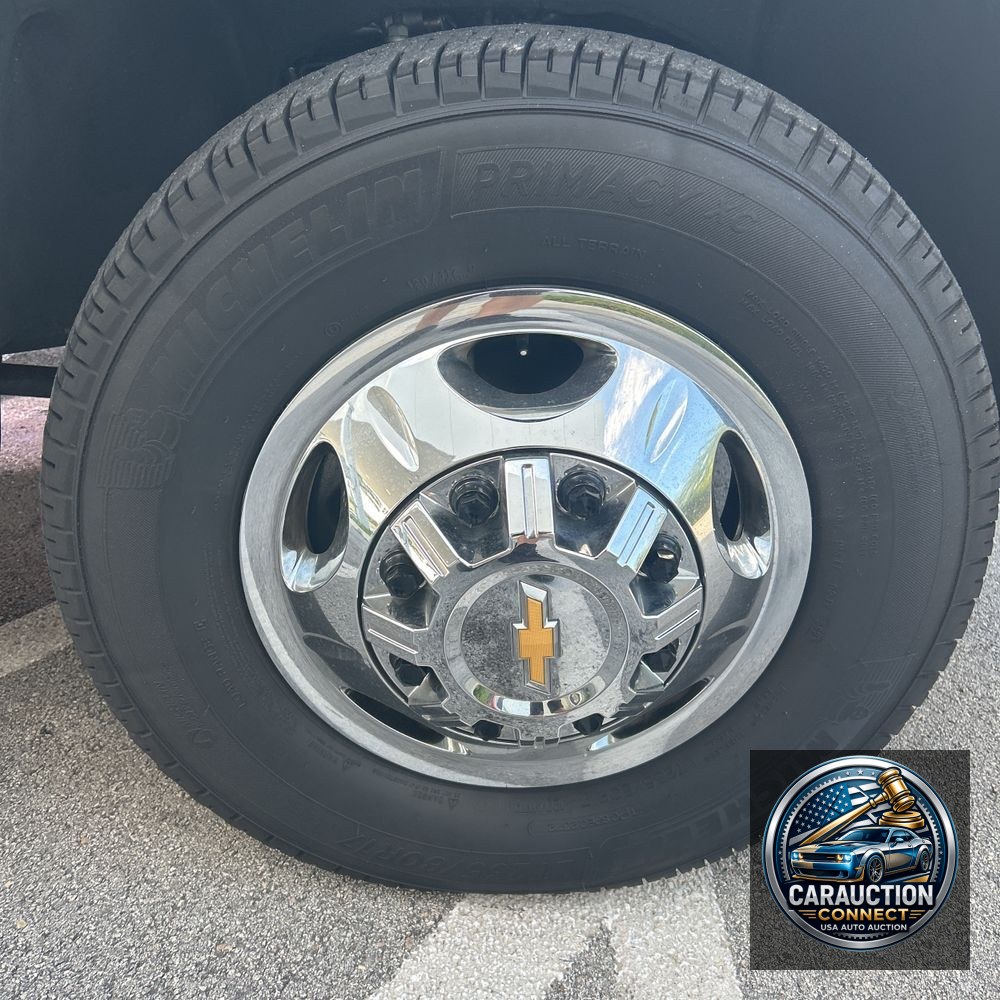 2024 Chevrolet Silverado 3500HD LT