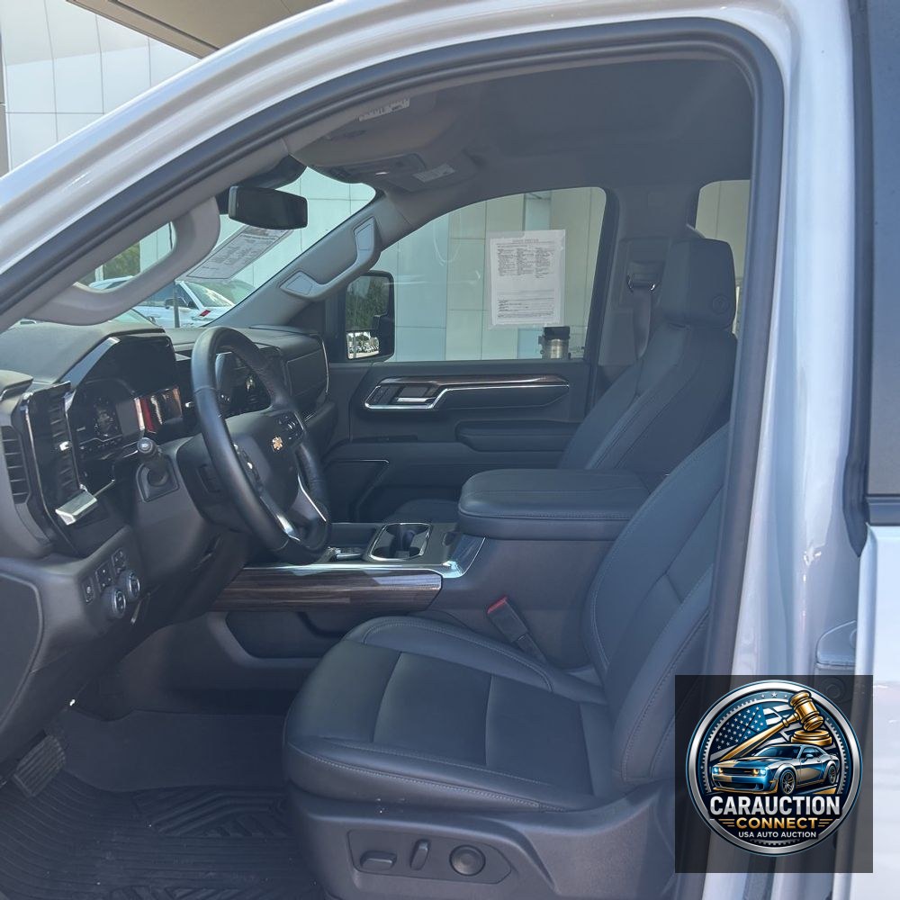 2024 Chevrolet Silverado 3500HD LT