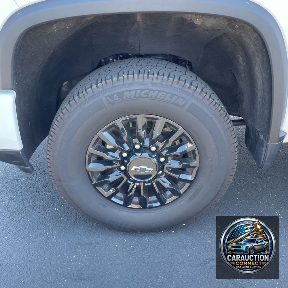 2024 Chevrolet Silverado 3500HD LTZ