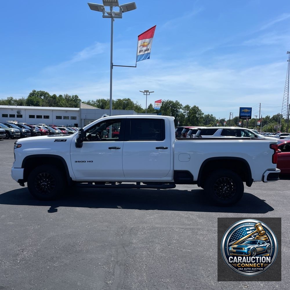 2024 Chevrolet Silverado 3500HD LTZ