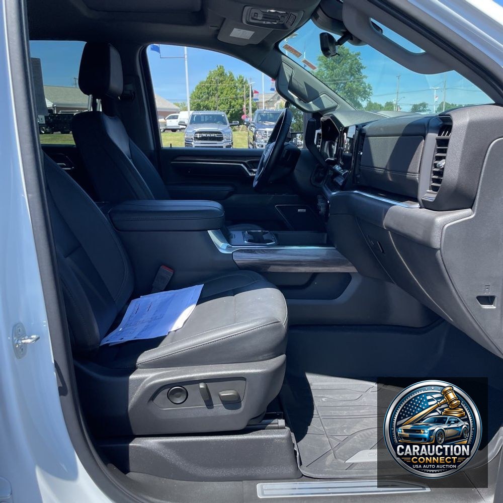 2024 Chevrolet Silverado 3500HD LTZ