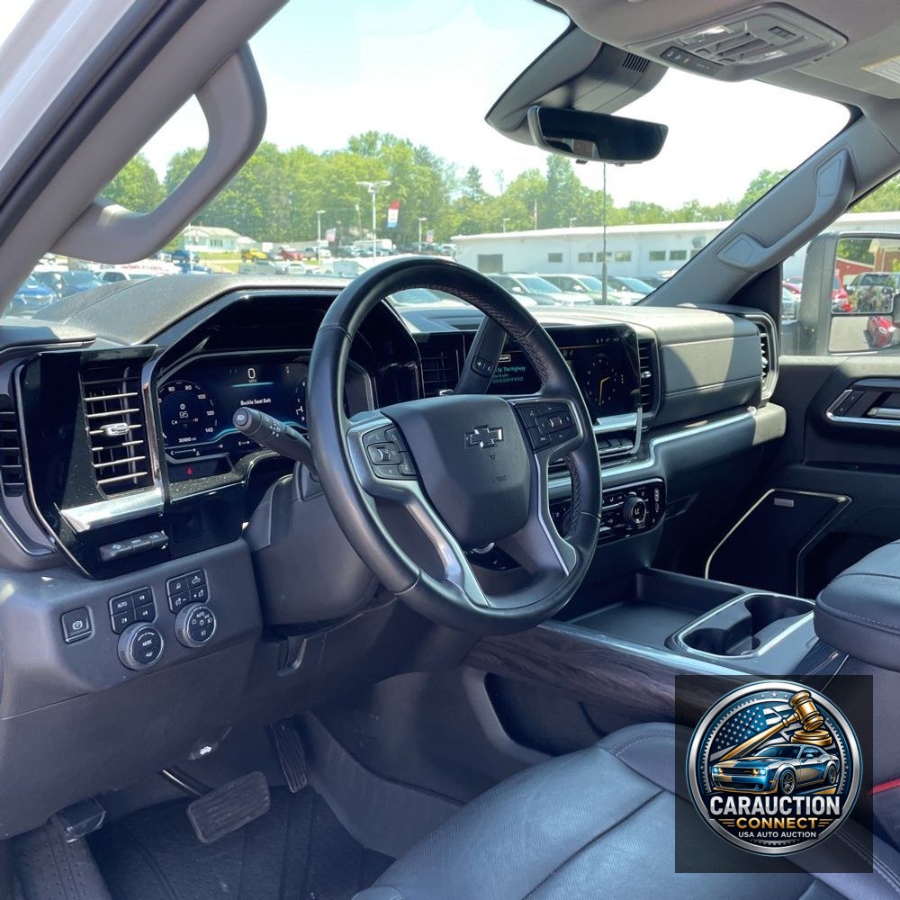 2024 Chevrolet Silverado 3500HD LTZ