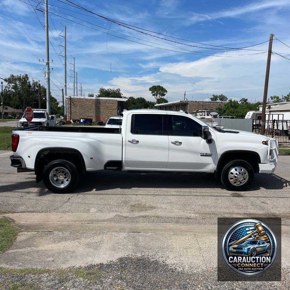 2024 Chevrolet Silverado 3500HD LTZ