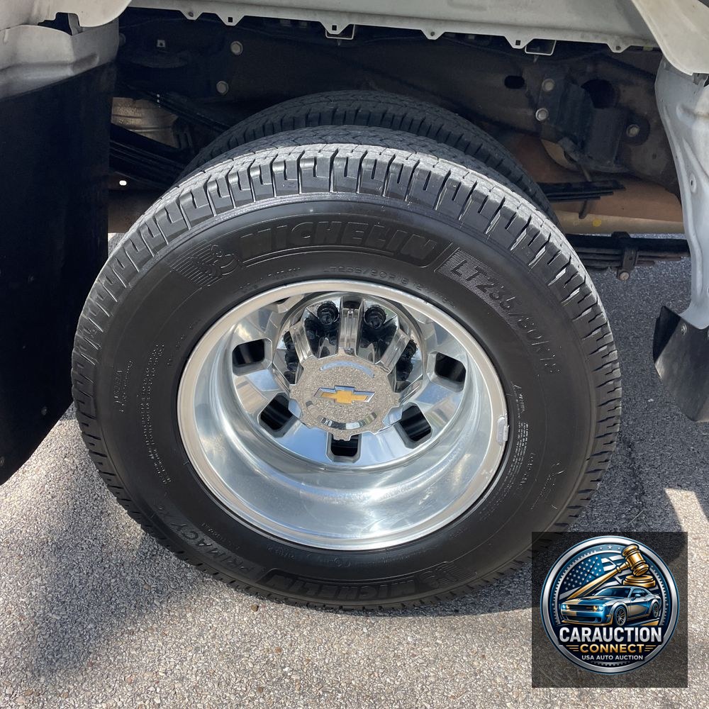 2024 Chevrolet Silverado 3500HD LTZ