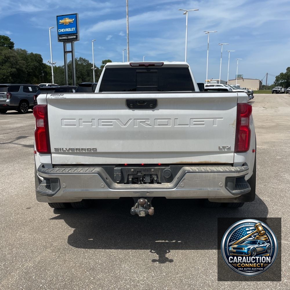 2022 Chevrolet Silverado 3500HD LTZ