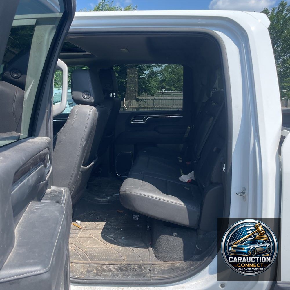 2024 Chevrolet Silverado 3500HD LTZ