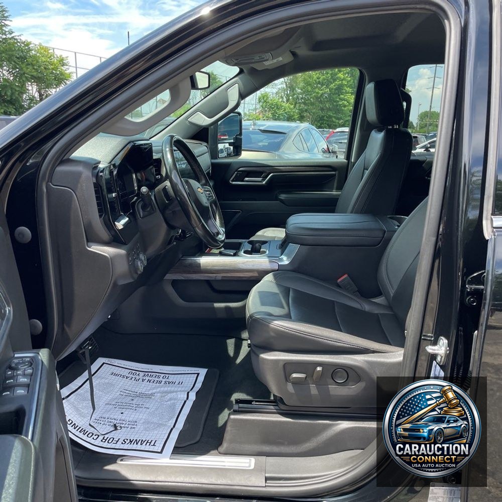 2024 Chevrolet Silverado 3500HD LTZ