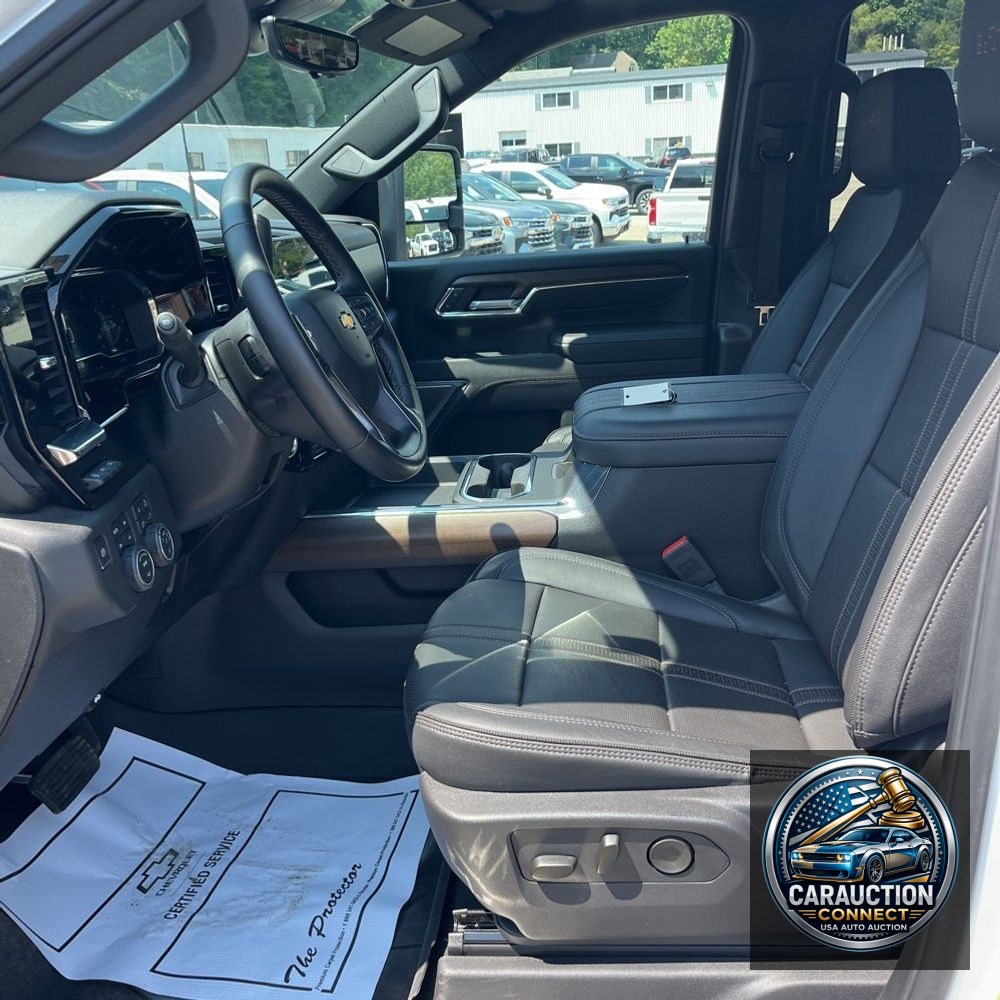 2024 Chevrolet Silverado 3500HD High Country