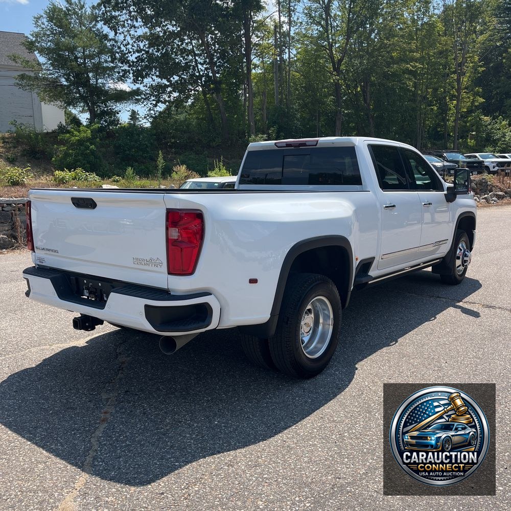 2024 Chevrolet Silverado 3500HD High Country