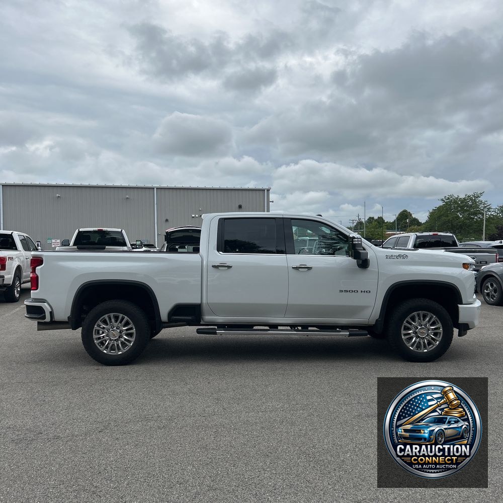 2022 Chevrolet Silverado 3500HD High Country