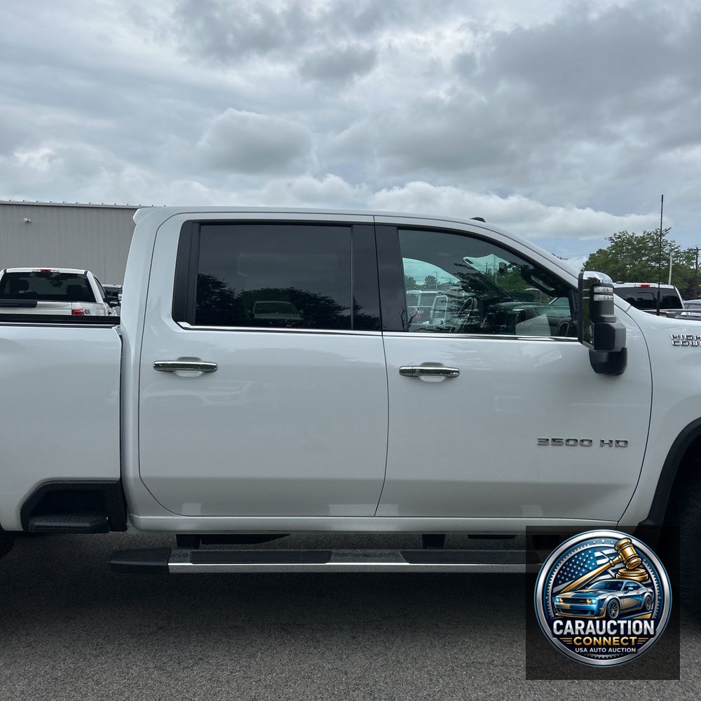 2022 Chevrolet Silverado 3500HD High Country