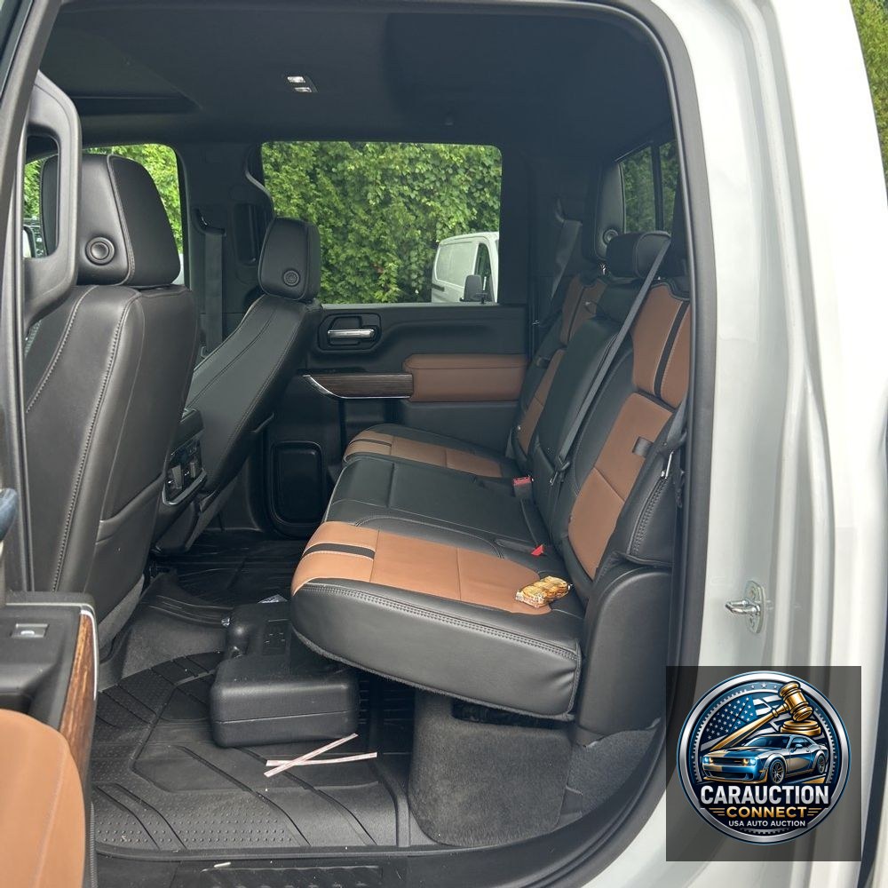 2022 Chevrolet Silverado 3500HD High Country