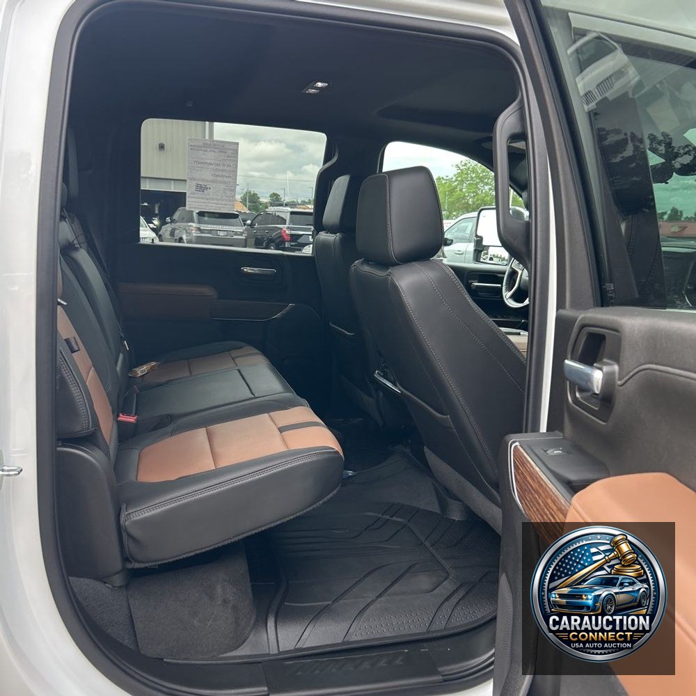 2022 Chevrolet Silverado 3500HD High Country