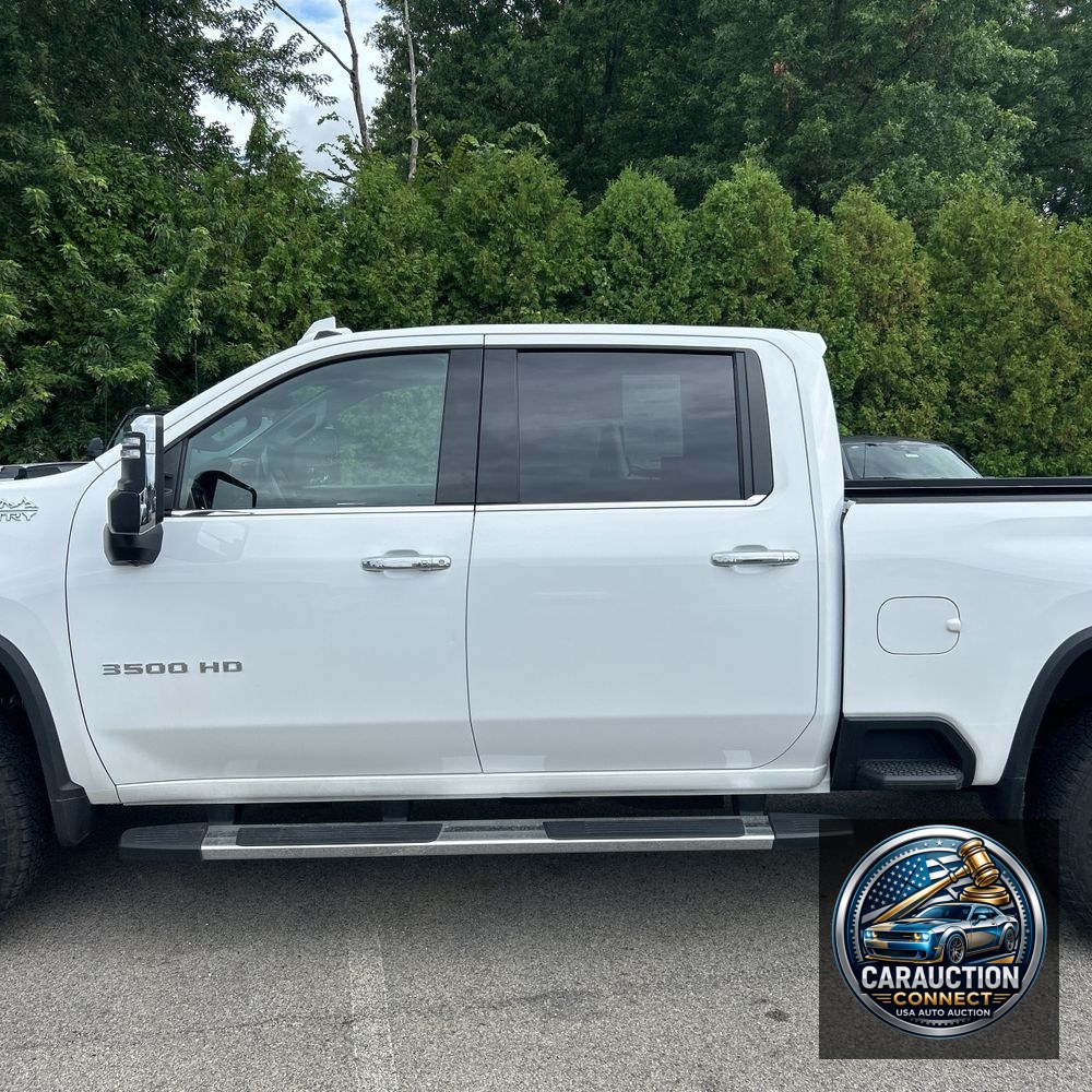 2022 Chevrolet Silverado 3500HD High Country