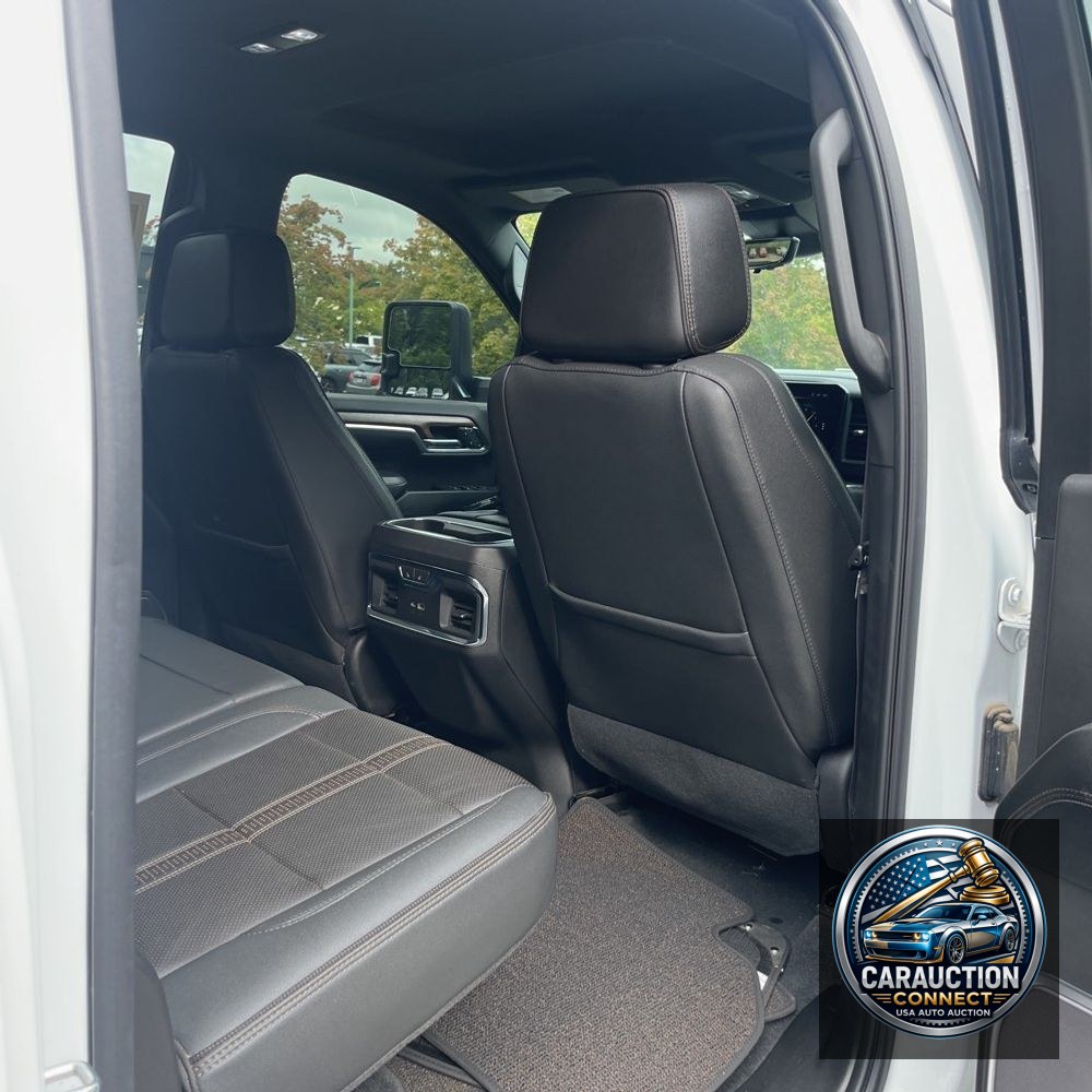 2024 Chevrolet Silverado 3500 High Country