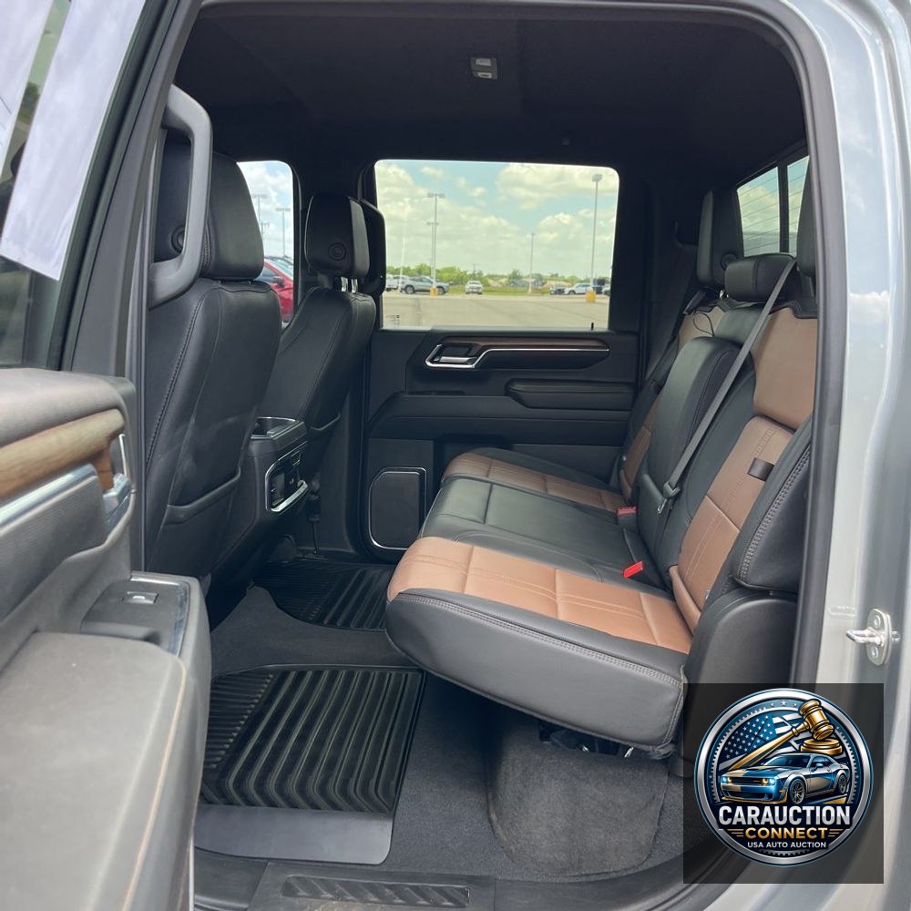 2024 Chevrolet Silverado 3500HD High Country