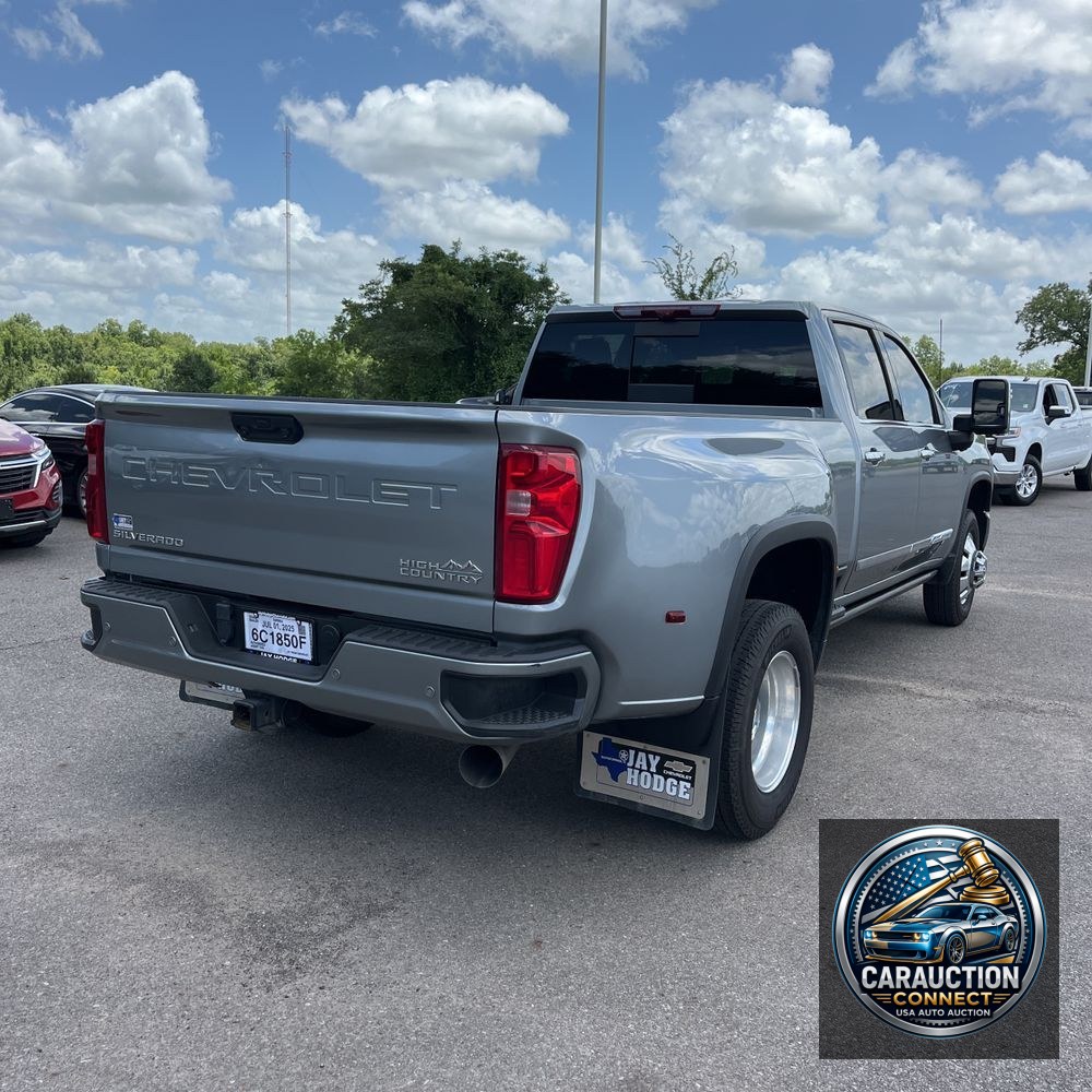 2024 Chevrolet Silverado 3500HD High Country