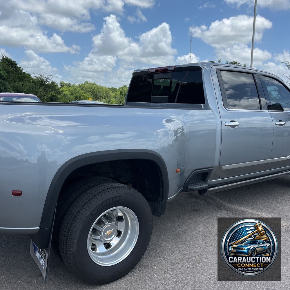2024 Chevrolet Silverado 3500HD High Country