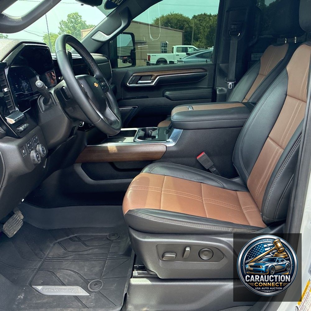 2024 Chevrolet Silverado 3500HD High Country