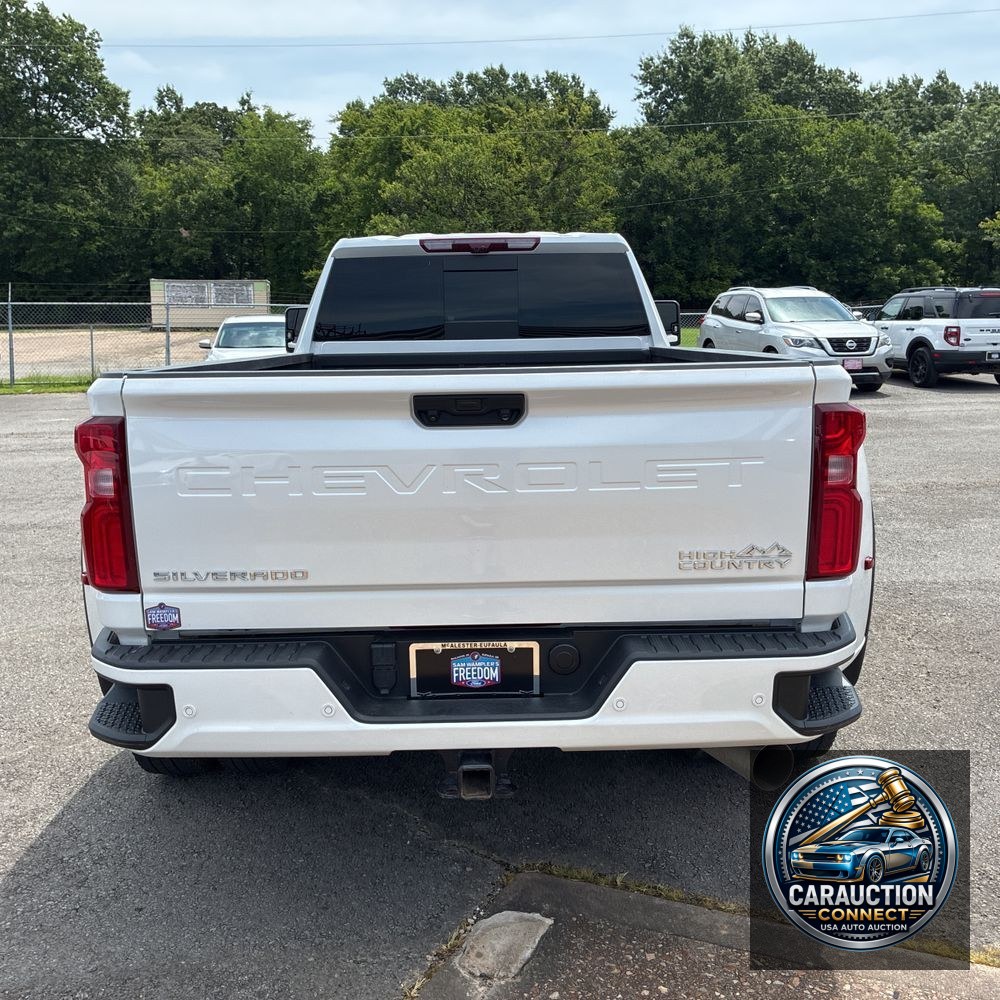 2024 Chevrolet Silverado 3500HD High Country