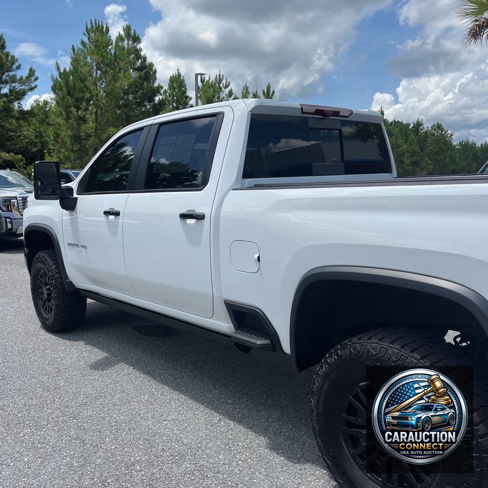 2024 Chevrolet Silverado 2500HD ZR2