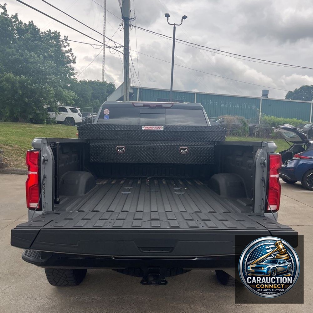 2024 Chevrolet Silverado 2500HD ZR2