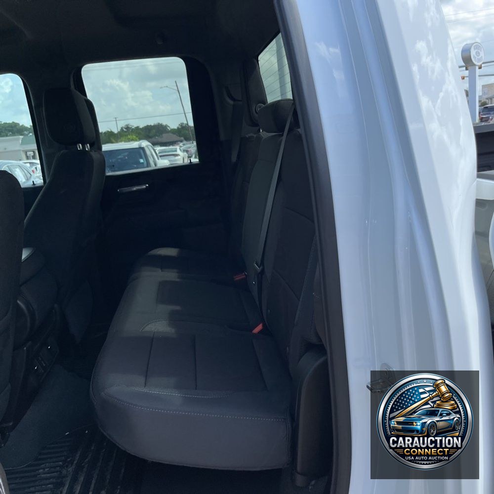 2024 Chevrolet Silverado 2500HD Custom