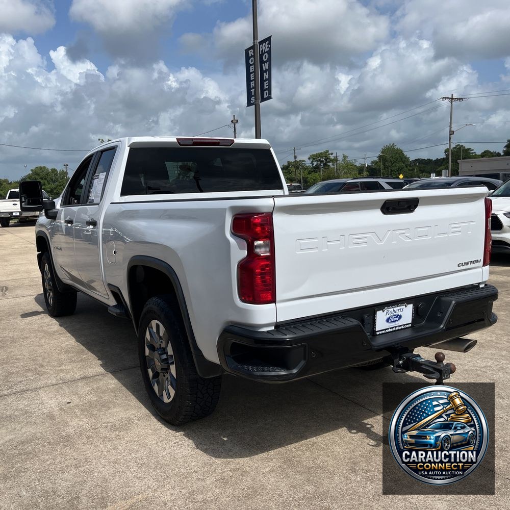 2024 Chevrolet Silverado 2500HD Custom