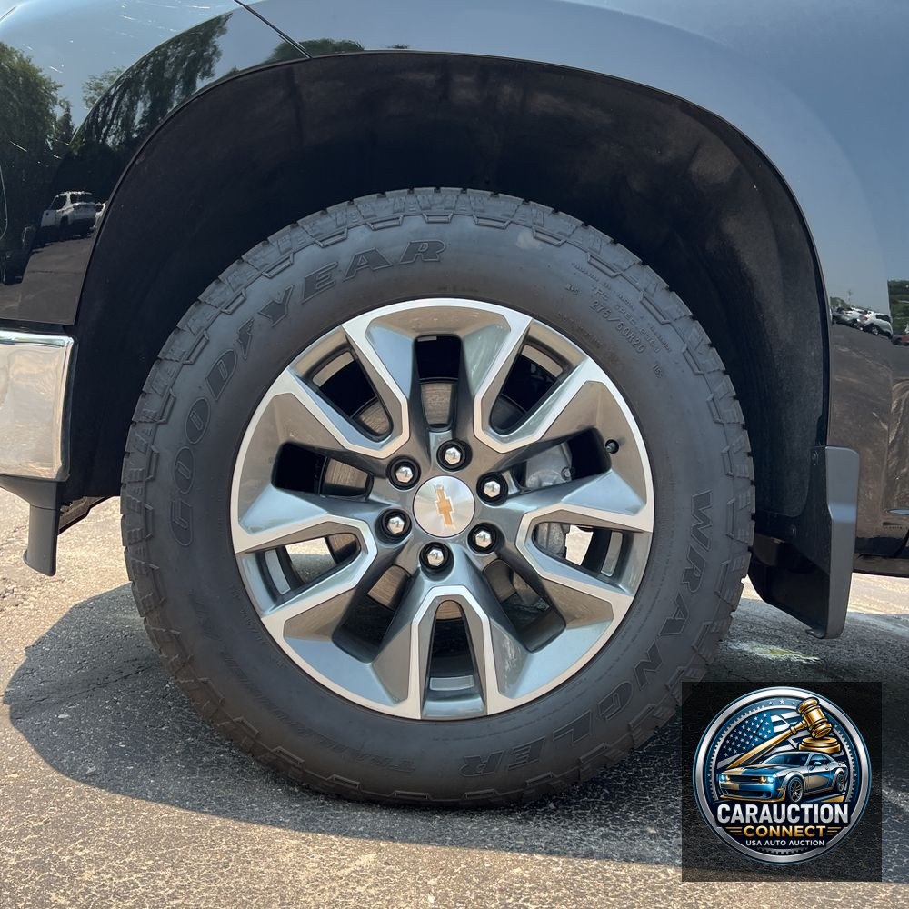 2025 Chevrolet Silverado 1500 LT