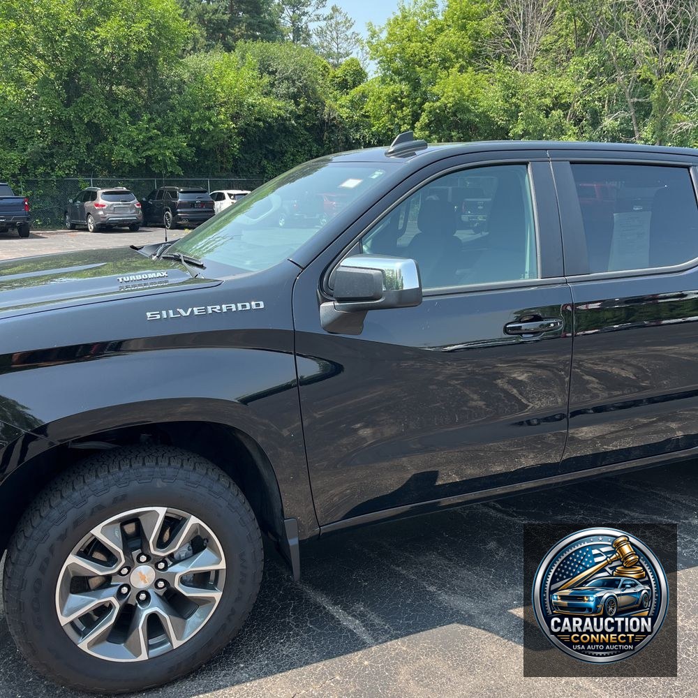 2025 Chevrolet Silverado 1500 LT