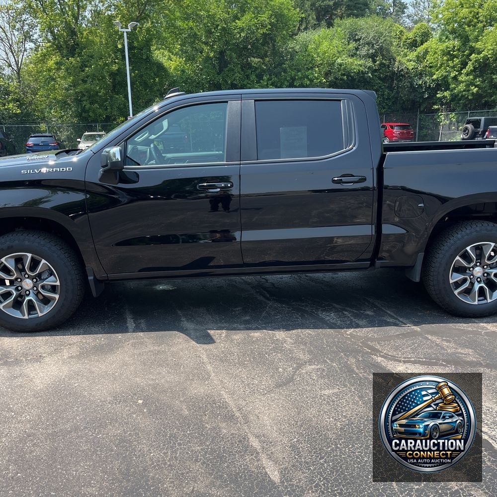2025 Chevrolet Silverado 1500 LT