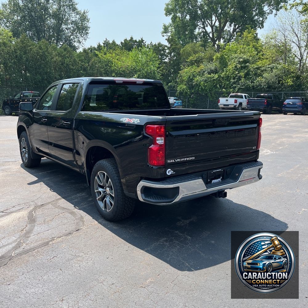 2025 Chevrolet Silverado 1500 LT