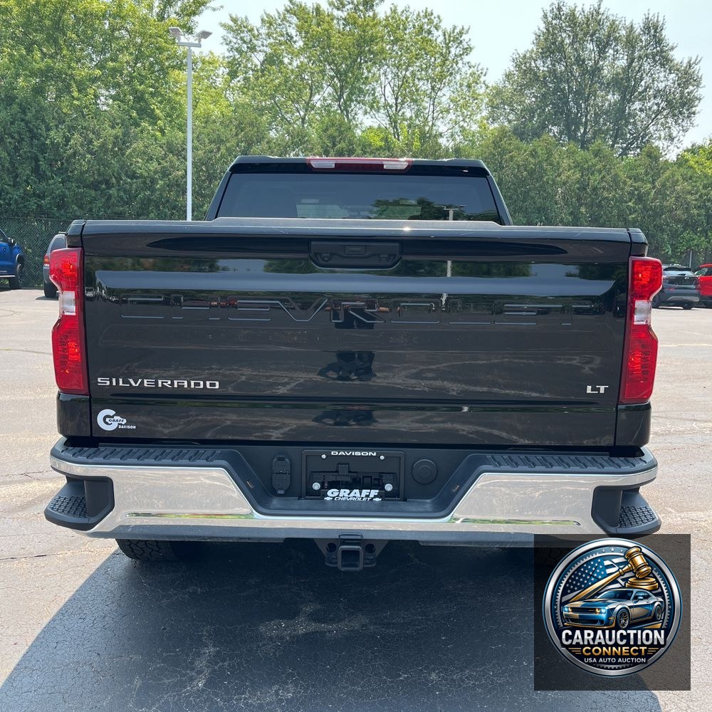 2025 Chevrolet Silverado 1500 LT