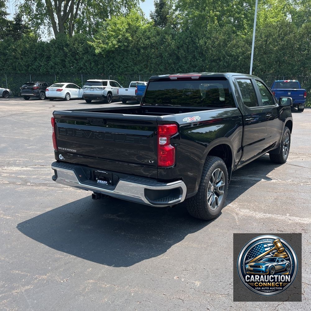 2025 Chevrolet Silverado 1500 LT