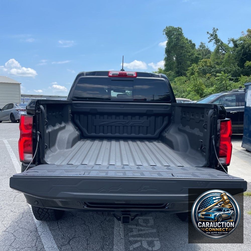 2024 Chevrolet Colorado ZR2