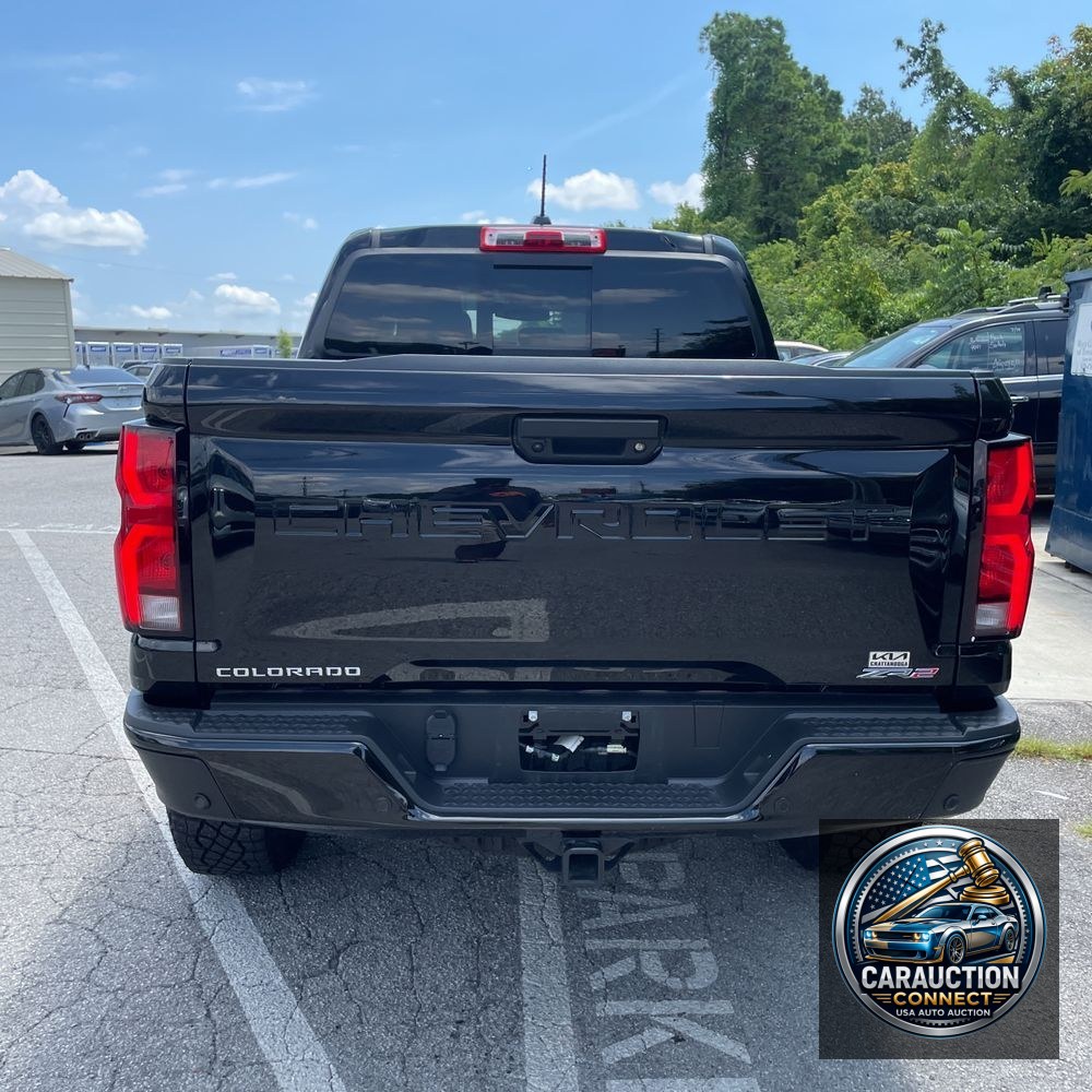 2024 Chevrolet Colorado ZR2