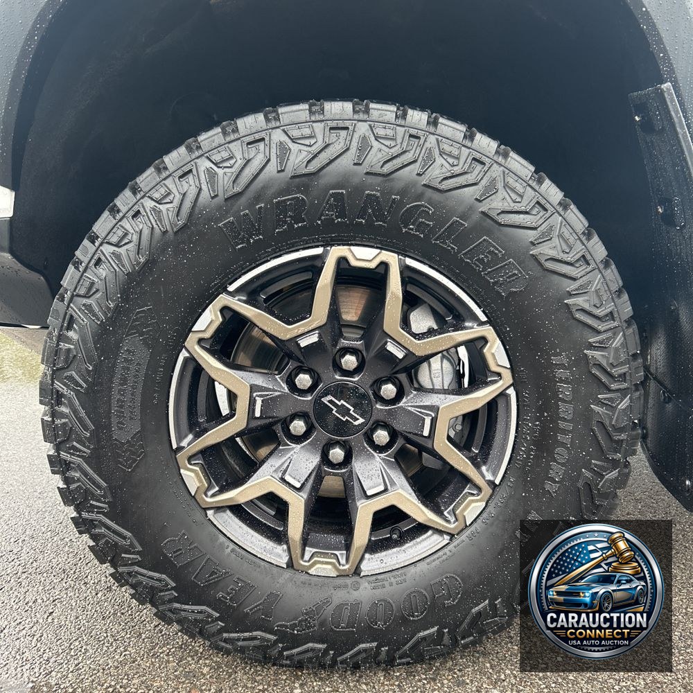 2025 Chevrolet Colorado ZR2