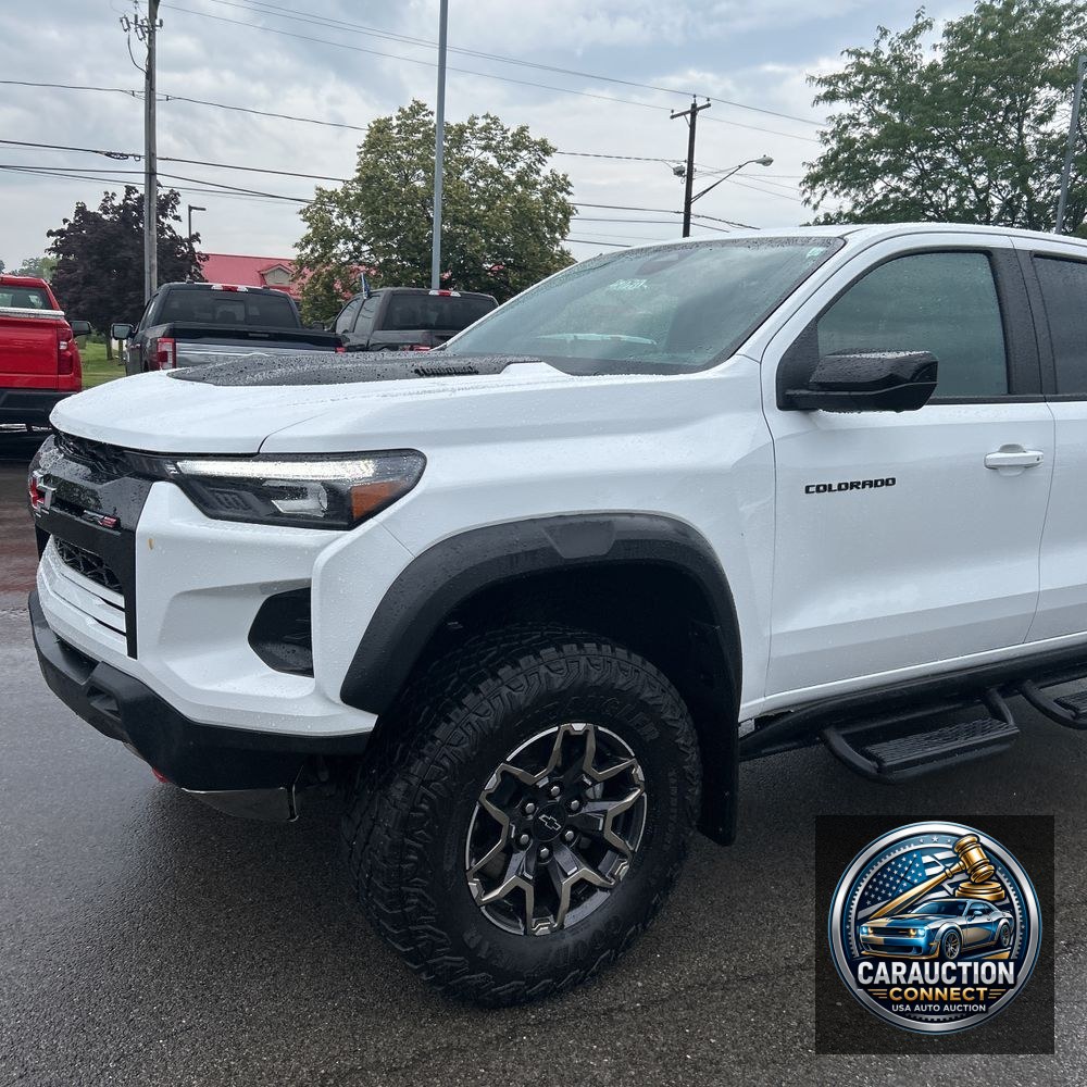 2025 Chevrolet Colorado ZR2