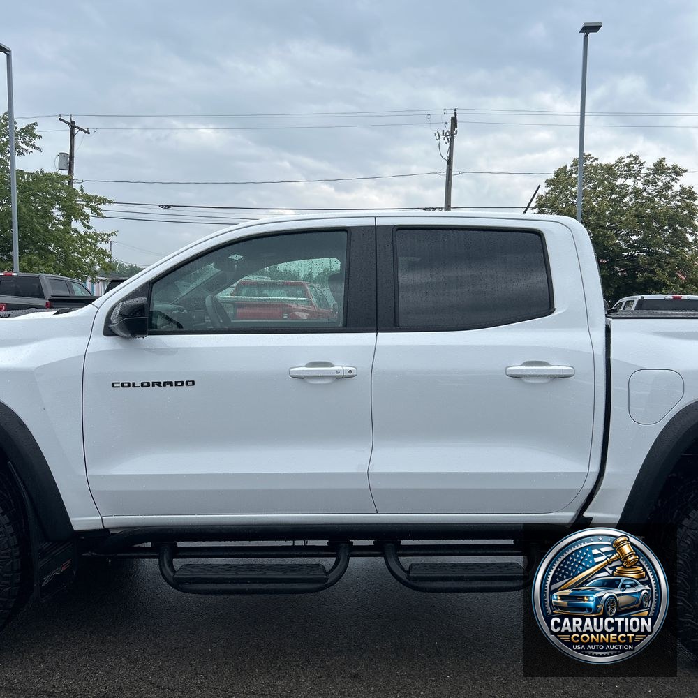 2025 Chevrolet Colorado ZR2