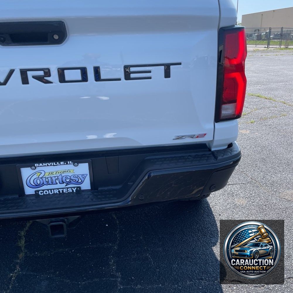 2024 Chevrolet Colorado ZR2